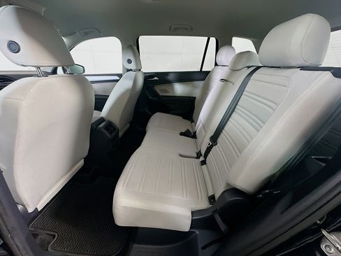 Used 2024 Volkswagen Tiguan S image 29