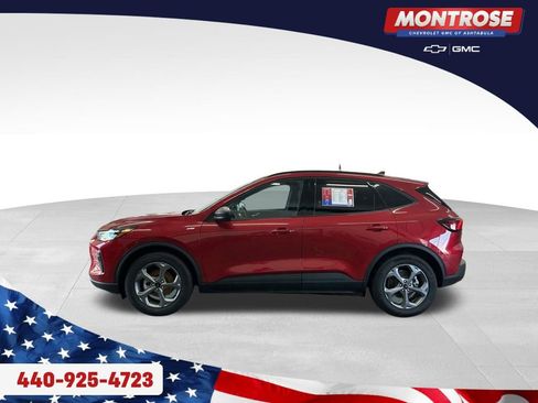 Used 2025 Ford Escape ST-Line w/ Cold Weather Package FWD image 2