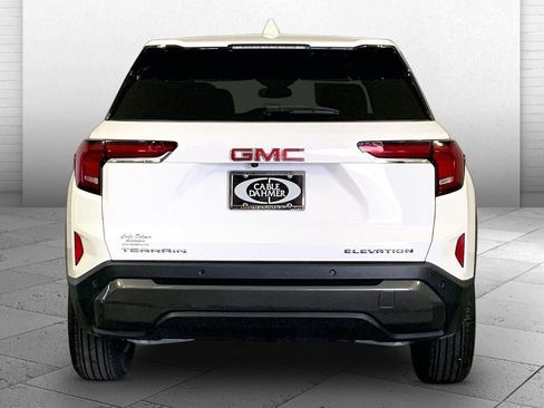 Used 2026 GMC Terrain Elevation FWD image 3