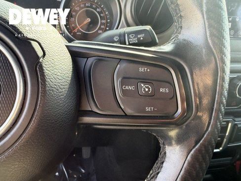 Used 2020 Jeep Gladiator Sport w/ Quick Order Package 24S AWD/4WD image 16