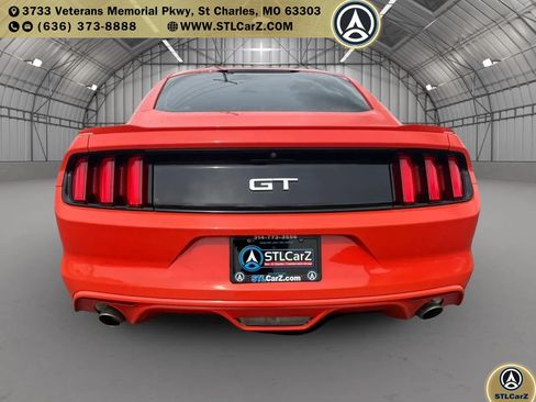 Used 2015 Ford Mustang GT RWD image 3