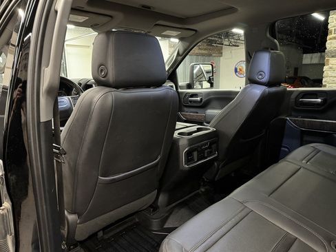 Used 2020 GMC Sierra 2500 Denali w/ Denali Ultimate Package AWD/4WD image 27