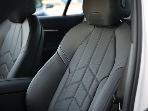 New 2026 BMW 530i w/ Premium Package image 20