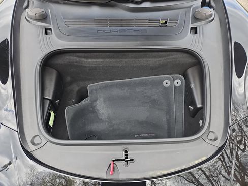 Certified 2019 Porsche 911 Turbo AWD/4WD image 36