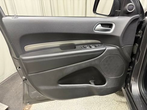 Used 2020 Dodge Durango SXT AWD/4WD image 18