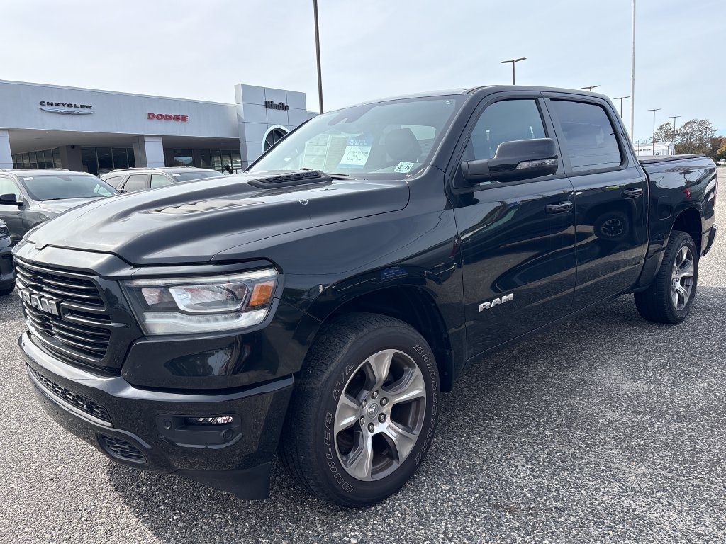 Used 2023 RAM 1500 Laramie AWD/4WD image 6