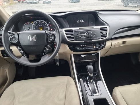 Used 2016 Honda Accord LX image 14