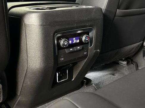 Used 2025 Chevrolet Tahoe LT AWD/4WD image 43