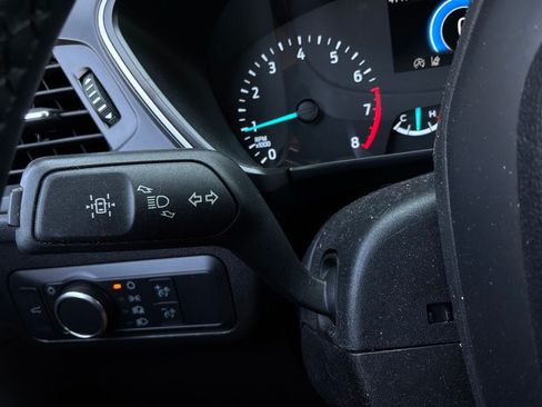 Used 2022 Ford Escape SE w/ Convenience Package FWD image 36