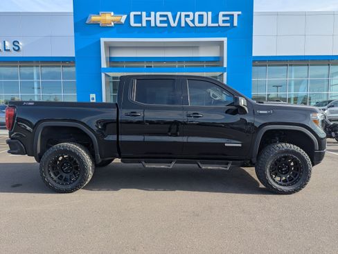 Used 2020 GMC Sierra 1500 Elevation w/ Elevation Value Package AWD/4WD image 34