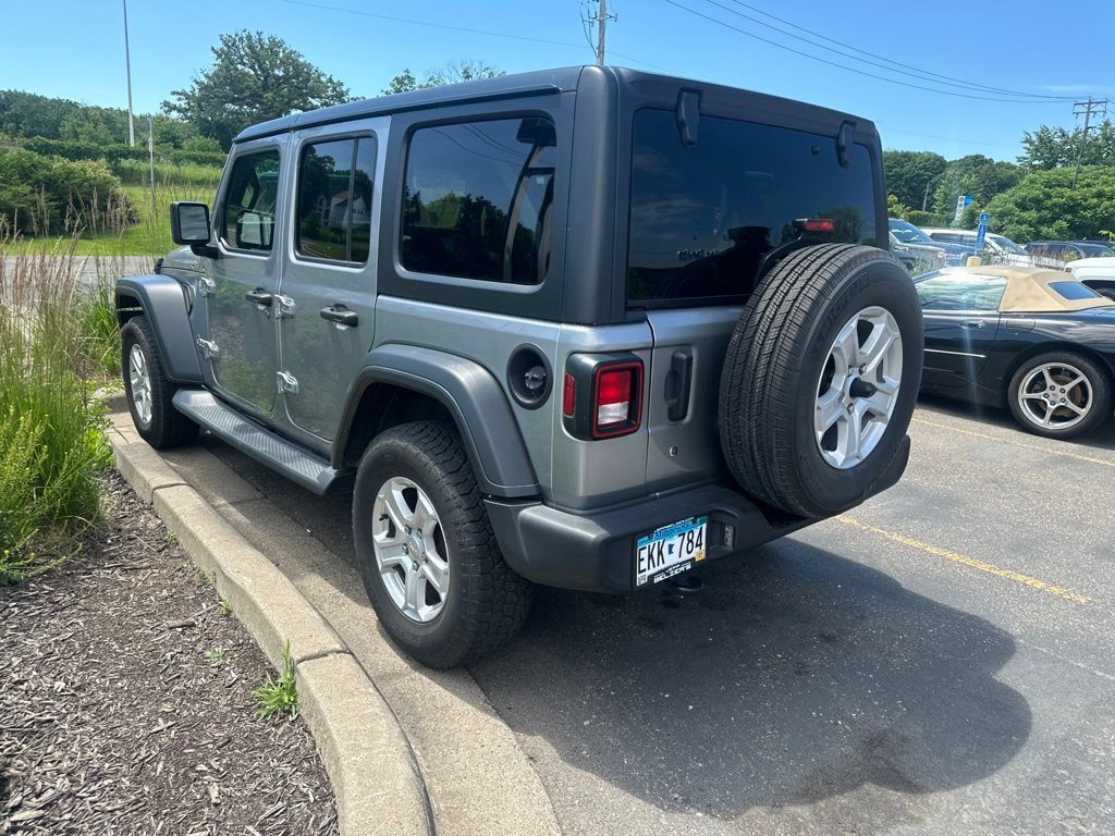Used 2019 Jeep Wrangler Unlimited Sport S AWD/4WD image 11