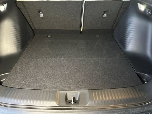 Used 2025 Honda HR-V LX image 22