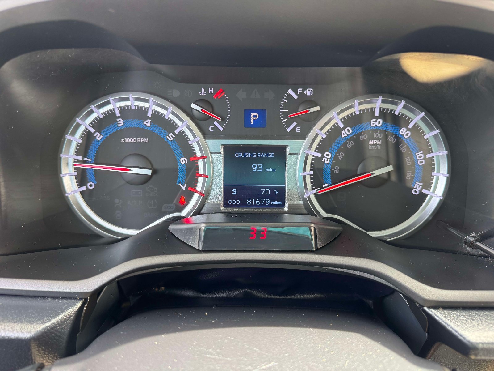 Used 2018 Toyota 4Runner SR5 Premium AWD/4WD image 28