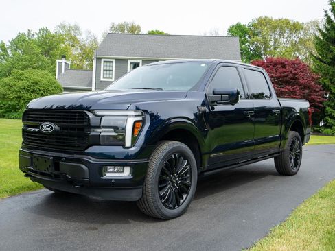 Used 2025 Ford F150 Platinum AWD/4WD image 7