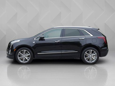 Certified 2024 Cadillac XT5 Premium Luxury w/ Technology Package AWD/4WD image 2