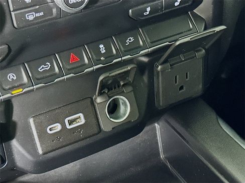 Used 2022 Chevrolet Silverado 1500 RST w/ Convenience Package II image 30