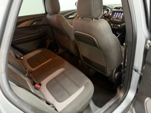 Used 2023 Chevrolet TrailBlazer LT w/ Convenience Package AWD/4WD image 40