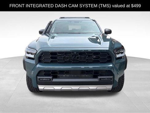 Used 2025 Toyota 4Runner Trailhunter AWD/4WD image 2