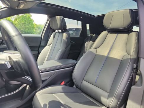 Certified 2024 Cadillac Lyriq Luxury AWD/4WD image 20