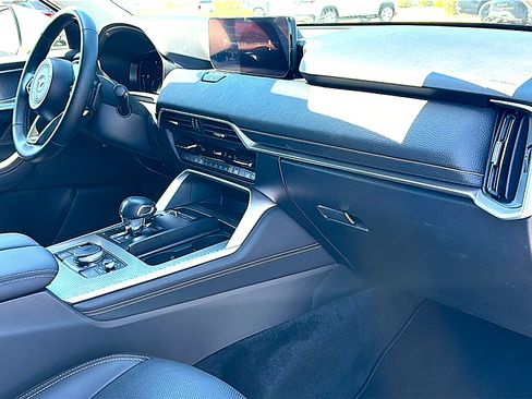 Used 2024 MAZDA CX-90 Plug-In Hybrid w/ Premium Pkg AWD/4WD image 25