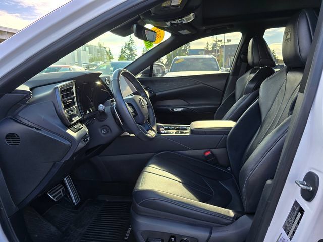 Used 2023 Lexus RX 500h F Sport w/ Cold Area Package AWD/4WD image 23