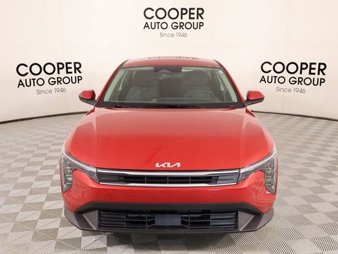Used 2025 Kia K4 LXS image 8