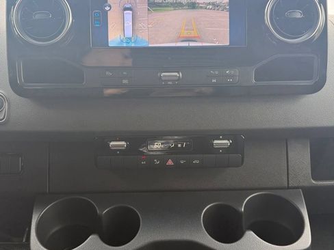 New 2026 Mercedes-Benz Sprinter 2500 image 17