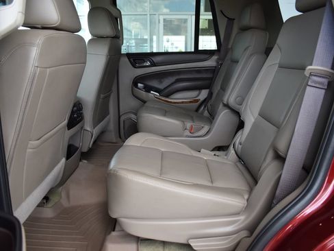 Used 2017 Chevrolet Tahoe Premier RWD image 14