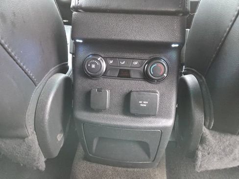 Used 2013 Ford Explorer Limited image 9