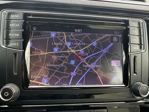 Used 2017 Volkswagen Jetta Sport w/ Jetta Sport Lighting Package image 17