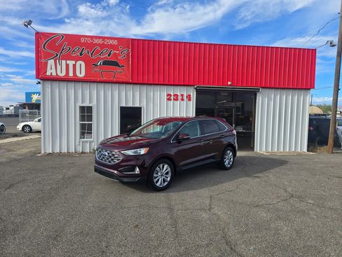 Used 2022 Ford Edge Titanium AWD/4WD image 1