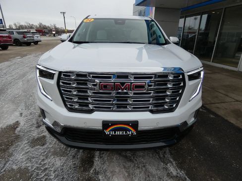 Used 2024 GMC Acadia Denali w/ Super Cruise Package image 5