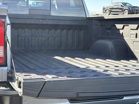 Used 2020 GMC Sierra 1500 Denali w/ Denali Ultimate Package image 10