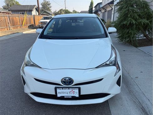 Used 2017 Toyota Prius Two FWD image 42