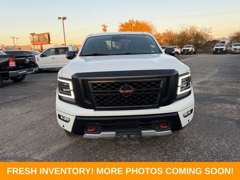 Used 2021 Nissan Titan PRO-4X w/ Pro-4x Convenience Package image 2
