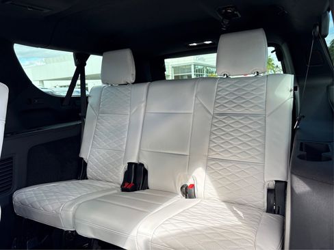 New 2026 Cadillac Escalade ESV Platinum Sport w/ LPO, ONYX Package image 12