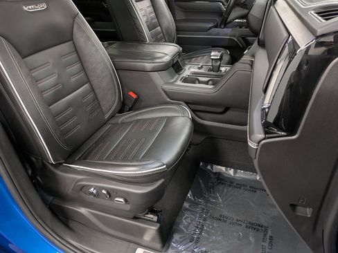 Used 2023 GMC Sierra 1500 AT4X image 28