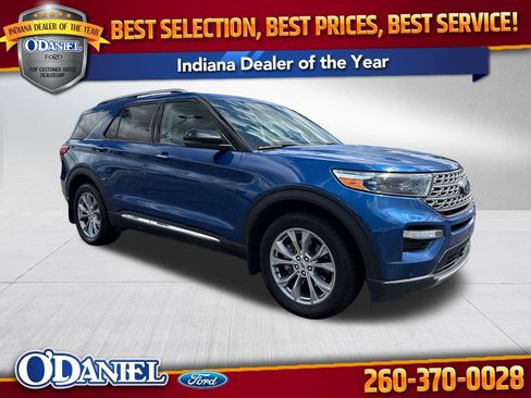 Used 2023 Ford Explorer Limited w/ Class IV Trailer Tow Package AWD/4WD image 1