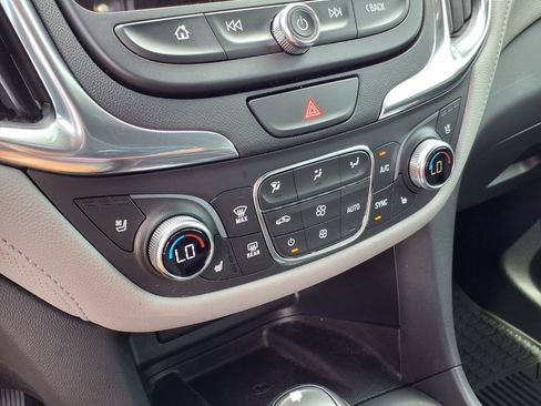 Used 2021 Chevrolet Equinox Premier FWD image 7