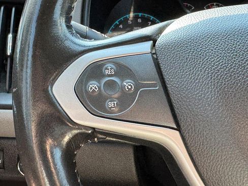 Used 2020 Chevrolet Colorado LT RWD image 19