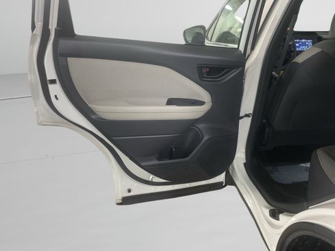 Used 2025 Subaru Forester AWD/4WD image 9