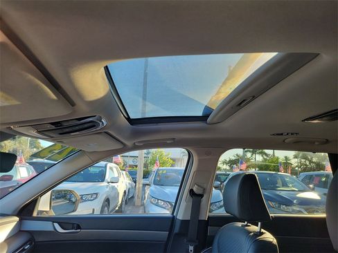 Used 2023 Hyundai Palisade SEL image 15