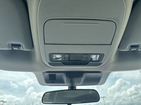 Used 2023 Ford F150 XLT RWD image 19