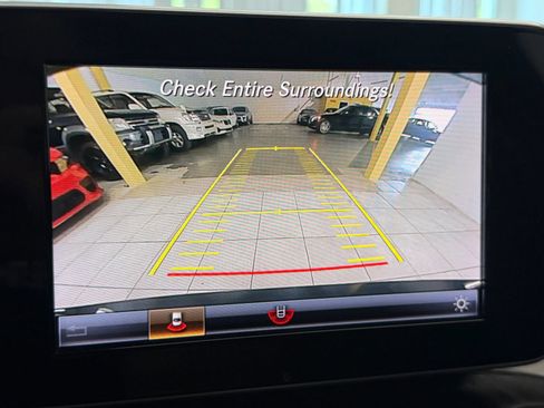 Used 2018 Mercedes-Benz C 300 Sedan w/ AMG Line image 27