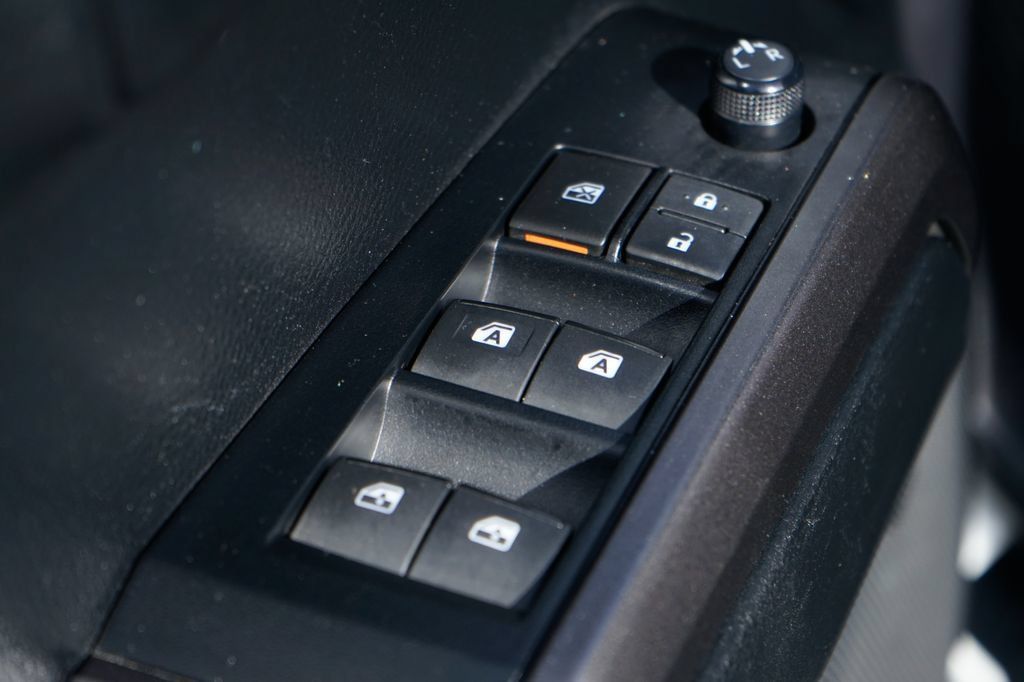 Used 2021 Toyota Tacoma TRD Pro AWD/4WD image 15