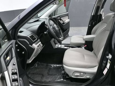 Used 2016 Subaru Forester 2.5i Limited AWD/4WD image 25
