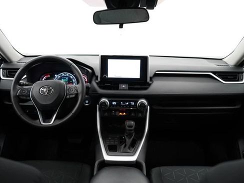 Used 2023 Toyota RAV4 XLE w/ Convenience Package image 15