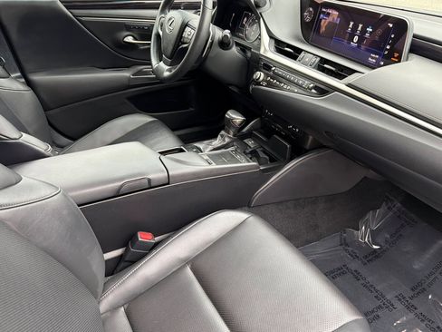 Used 2021 Lexus ES 350 w/ Premium Package image 32