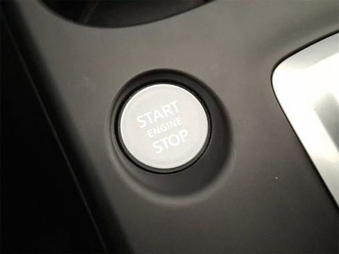 New 2025 INFINITI QX50 Sport image 18