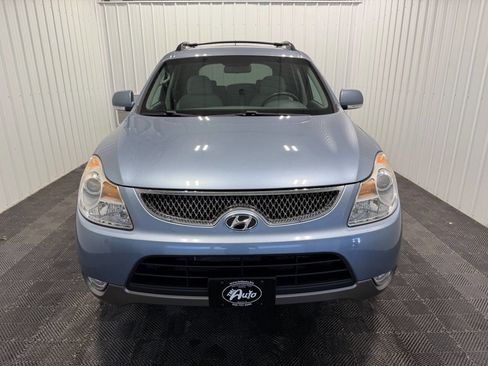 Used 2010 Hyundai Veracruz GLS image 2